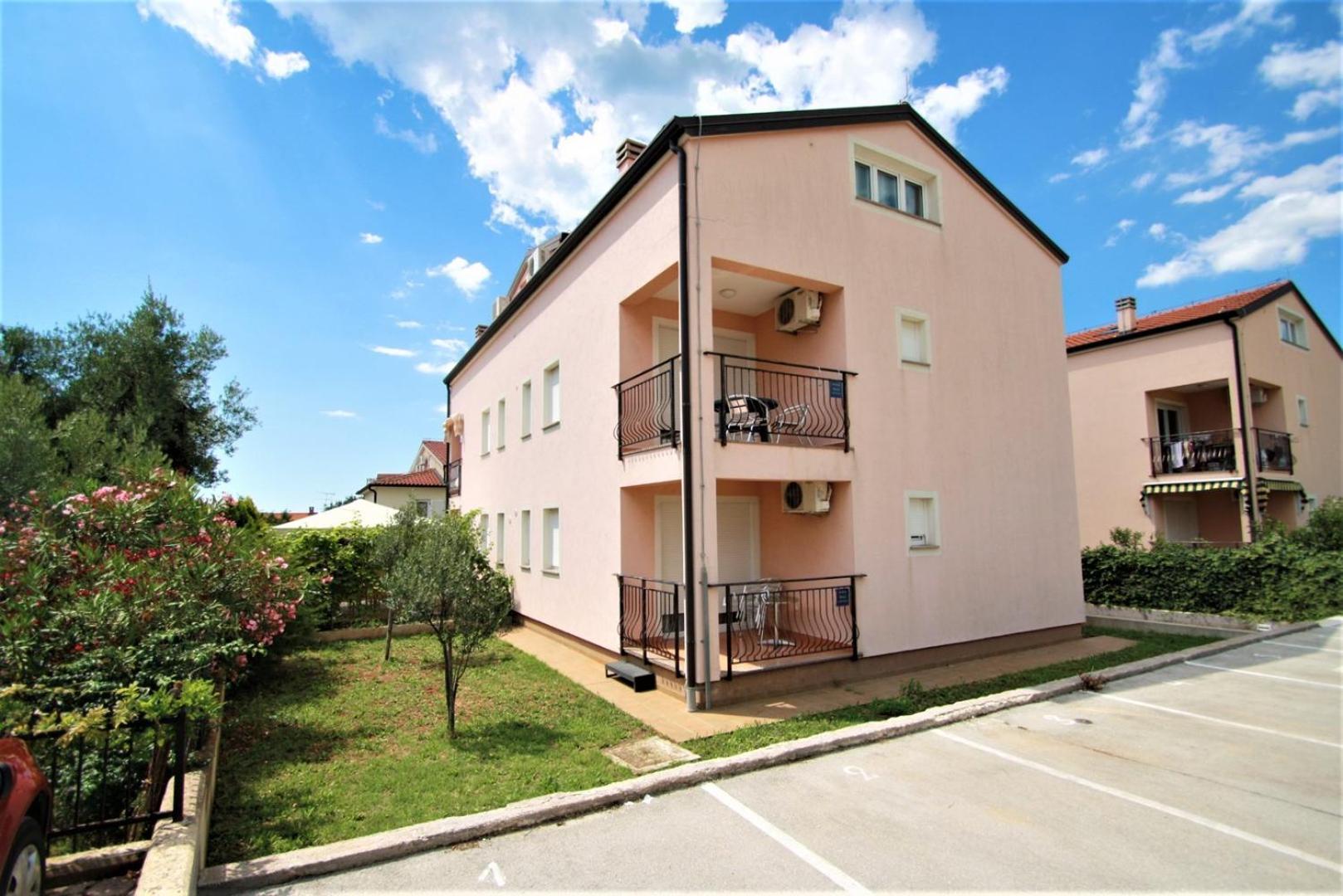 Apartment Mendikovic Porec Esterno foto