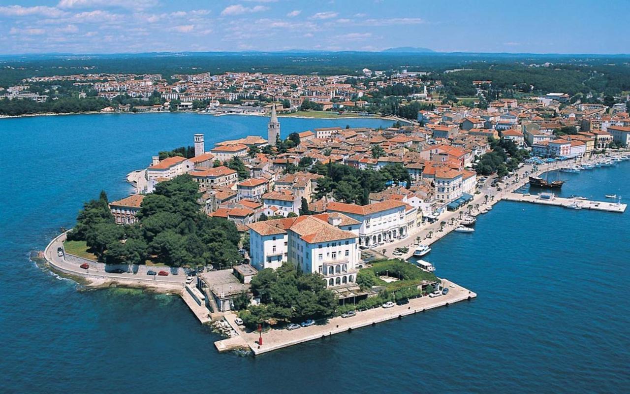 Apartment Mendikovic Porec Esterno foto