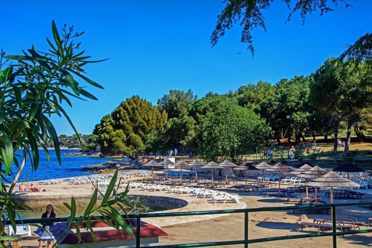 Apartment Mendikovic Porec Esterno foto