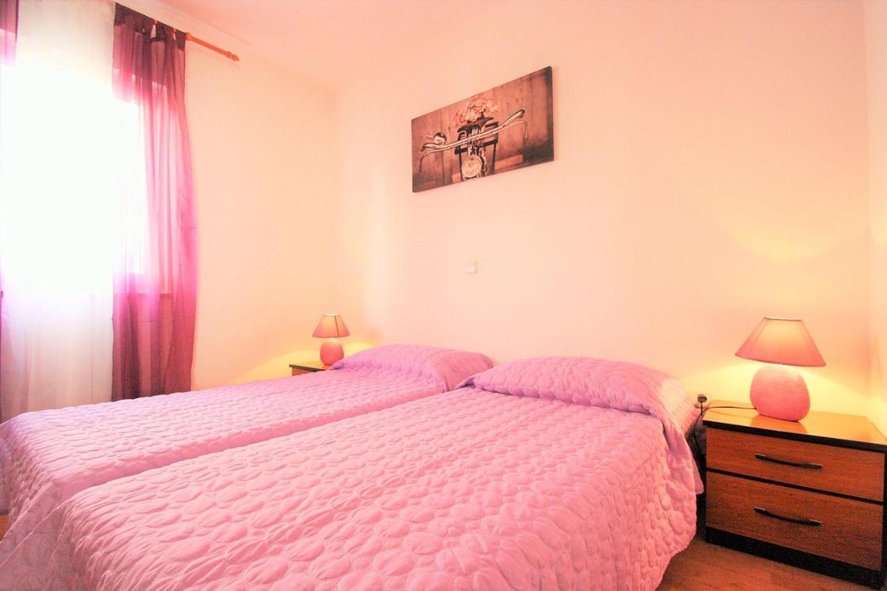 Apartment Mendikovic Porec Esterno foto